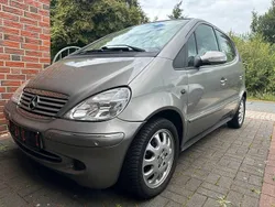 Gebraucht 2003 Mercedes A140 Elegance Van / Kleinbus | 3.700 € (Teuer)