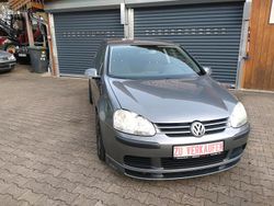 Grau Gebraucht 2005 VW Golf V Limousine | 2.790 € (Teuer)