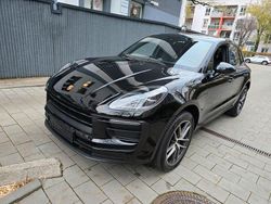 Schwarz Gebraucht 2022 Porsche Macan SUV | 57.999 € (Guter Preis)