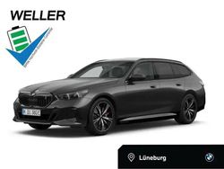 Sophistograu brillanteffekt (grau) Neu 2025 BMW i5 M Sport Kombi | 89.990 € (Teuer)