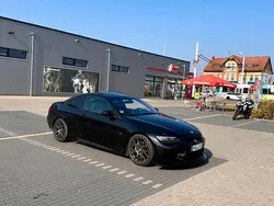 Schwarz Gebraucht 2007 BMW 325 Coupé | 5.200 €