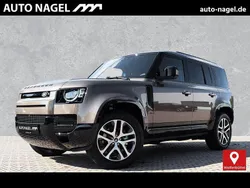 Braun Neu 2025 Land Rover Defender SE SUV | 96.860 € (Teuer)