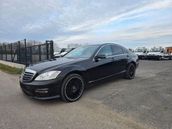 Schwarz Gebraucht 2006 Mercedes S320 AMG Limousine | 6.900 €