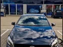 Blau Gebraucht 2018 Mercedes A180 Kleinwagen | 17.500 € (Fairer Preis)