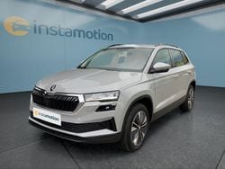 Grau Gebraucht 2024 Skoda Karoq SUV | 27.549 € (Guter Preis)
