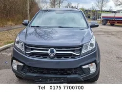 Grau Gebraucht 2019 Ssangyong Korando SUV | 8.900 €