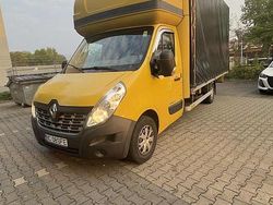 Gelb Gebraucht 2017 Renault Master Van | 10.000 € (Etwas zu teuer)