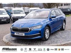 Raceblau metallic Gebraucht 2024 Skoda Octavia Selection Kombi | 28.675 € (Superpreis)