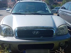 Grau Gebraucht 2005 Hyundai Santa Fe GLS SUV | 2.200 € (Fairer Preis)