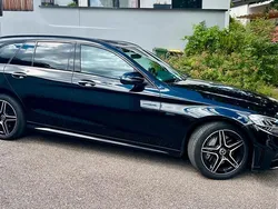 Schwarz Gebraucht 2020 Mercedes C300 Kombi | 24.990 €