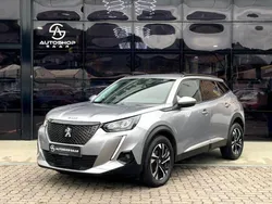 Grau Gebraucht 2020 Peugeot 2008 Allure SUV | 14.290 € (Fairer Preis)