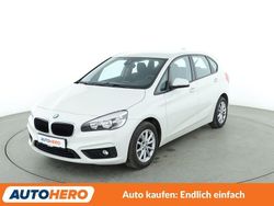 Weiß Gebraucht 2015 BMW 216 Active Tourer Performance Van / Kleinbus | 12.370 € (Fairer Preis)