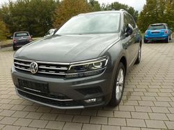 Grau Gebraucht 2017 VW Tiguan Highline SUV | 21.899 € (Superpreis)