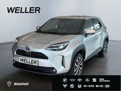 Silber Gebraucht 2024 Toyota Yaris Cross Team SUV | 25.380 € (Fairer Preis)