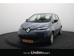 Grau Gebraucht 2019 Renault Zoe Life Kleinwagen | 9.983 € (Fairer Preis)
