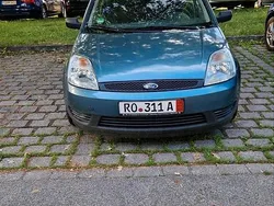 Grün Gebraucht 2006 Ford Fiesta Kleinwagen | 600 €