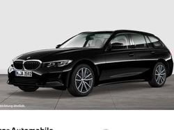 Schwarz Gebraucht 2022 BMW 318 Sport Line Kombi | 24.995 € (Guter Preis)