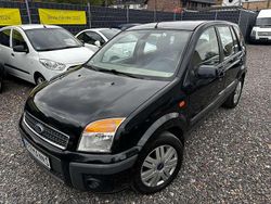 Pantherschwarz metallic Gebraucht 2006 Ford Fusion Kleinwagen | 3.890 € (Etwas zu teuer)