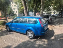 Blau Gebraucht 2005 Ford Focus Kombi | 999 € (Guter Preis)