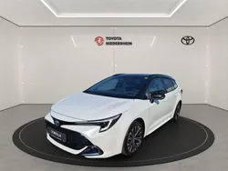 Weiß Neu 2024 Toyota Corolla Limousine | 33.723 €