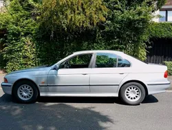 Silber Gebraucht 1998 BMW 523 Limousine | 3.250 € (Fairer Preis)