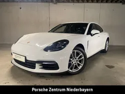 Weiß Gebraucht 2019 Porsche Panamera 4 Limousine | 63.900 € (Guter Preis)