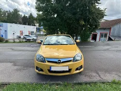Beige Gebraucht 2004 Opel Tigra Sport Cabrio | 3.000 € (Fairer Preis)