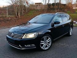 Schwarz Gebraucht 2012 VW Passat Highline Kombi | 9.500 € (Etwas zu teuer)