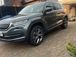 Grau Gebraucht 2019 Skoda Kodiaq Style SUV | 25.100 € (Fairer Preis)