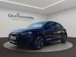 Mythosschwarz metallic Gebraucht 2024 Audi A1 Sportback S-Line Kleinwagen | 29.900 € (Fairer Preis)