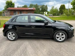 Schwarz Gebraucht 2018 Audi A1 Sportback Kleinwagen | 13.000 € (Fairer Preis)