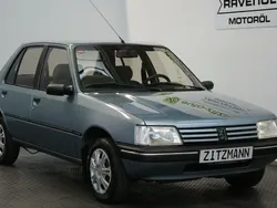 Silber Gebraucht 1992 Peugeot 205 Limousine | 6.900 €