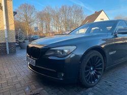 Schwarz Gebraucht 2009 BMW 730 Limousine | 9.999 € (Guter Preis)