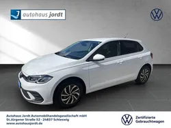 Weiß Gebraucht 2024 VW Polo Life Kleinwagen | 18.975 € (Fairer Preis)