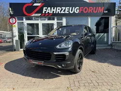 Schwarz Gebraucht 2016 Porsche Cayenne SUV | 32.700 € (Fairer Preis)