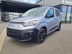 Grau Gebraucht 2023 Fiat e-Doblò Launch Edition Van / Kleinbus | 26.880 € (Guter Preis)