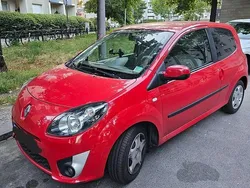 Rot Gebraucht 2010 Renault Twingo Expression Kleinwagen | 2.000 € (Guter Preis)