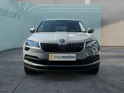 Grau Gebraucht 2021 Skoda Karoq SUV | 23.499 € (Superpreis)