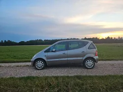 Grau Gebraucht 2003 Mercedes A140 Elegance Van / Kleinbus | 1.500 € (Guter Preis)