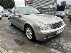 Cubanitsilber metallic Gebraucht 2003 Mercedes C240 Elegance Limousine | 5.999 € (Teuer)
