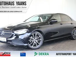 Schwarz Gebraucht 2021 Mercedes E220 Avantgarde Limousine | 37.989 € (Fairer Preis)
