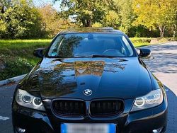 Schwarz Gebraucht 2010 BMW 320 Limousine | 7.699 € (Teuer)