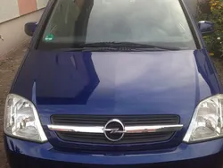 Blau Gebraucht 2005 Opel Meriva Van / Kleinbus | 2.700 € (Etwas zu teuer)