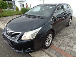 Schwarz Gebraucht 2011 Toyota Avensis Edition Kombi | 2.799 € (Guter Preis)