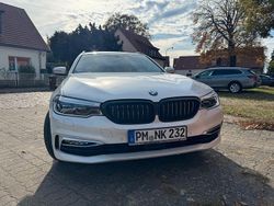 Weiß Gebraucht 2017 BMW 530 Shadowline Kombi | 25.900 € (Guter Preis)