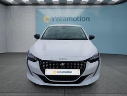 Weiß Gebraucht 2022 Peugeot 208 Kleinwagen | 13.499 € (Fairer Preis)