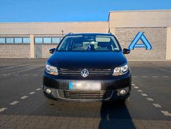 Schwarz Gebraucht 2014 VW Touran Van / Kleinbus | 7.800 € (Guter Preis)