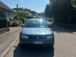 Blau Gebraucht 2000 VW Golf IV Kleinwagen | 2.990 € (Fairer Preis)
