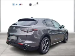 Metallic Gebraucht 2023 Alfa Romeo Stelvio SUV | 45.500 €