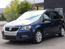Blau Gebraucht 2010 VW Touran Freestyle Van / Kleinbus | 3.490 € (Guter Preis)
